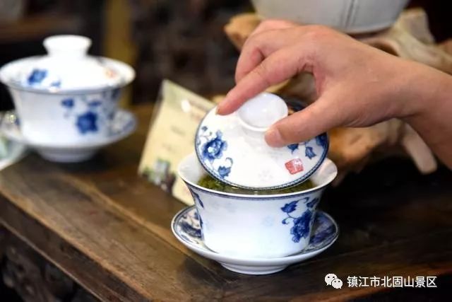 三五一群来不尽 品茗偿饼不知眠打一生肖,警惕虚假宣传,实时解答解释落实